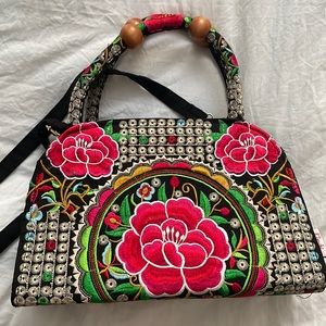 Embroidered Boho Floral Guatemalan Crossover Purse Bag